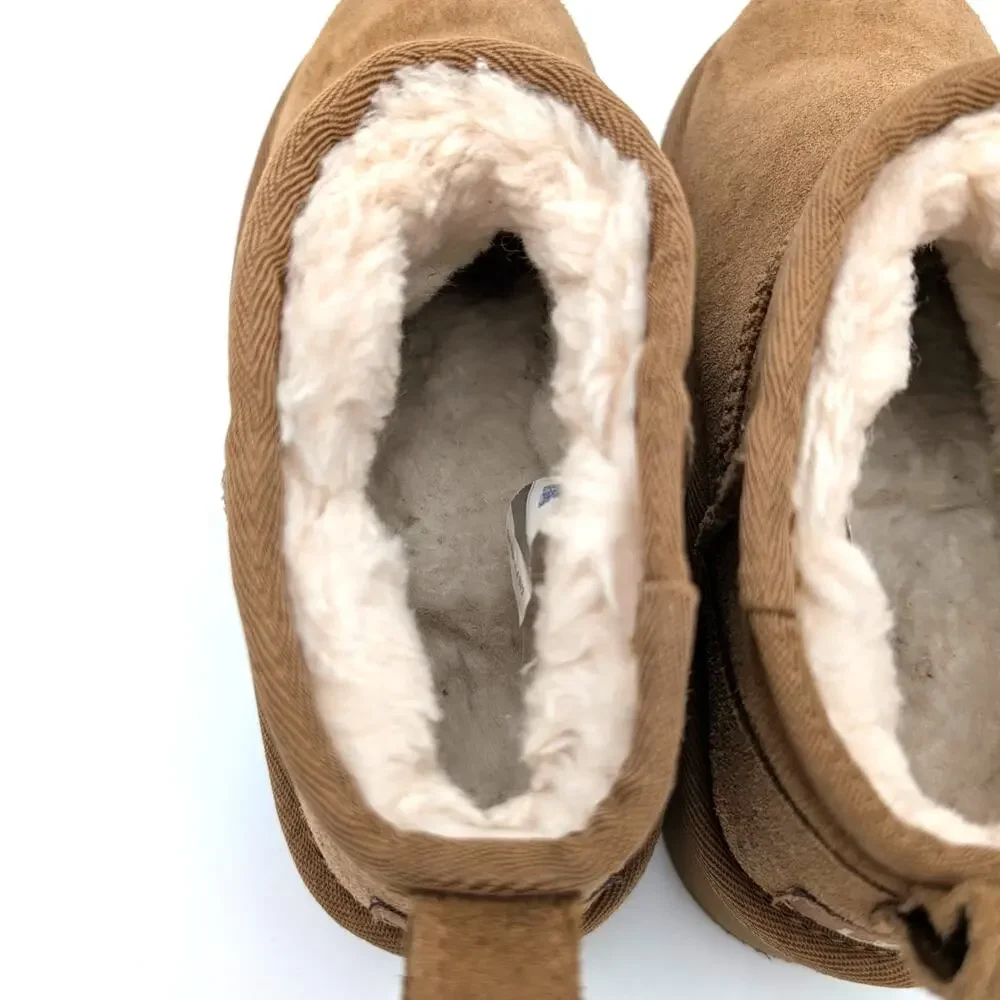 UGG Classic Ultra Mini Platform Boots Round Toe Kids' Chestnut Size US1 EU32.5